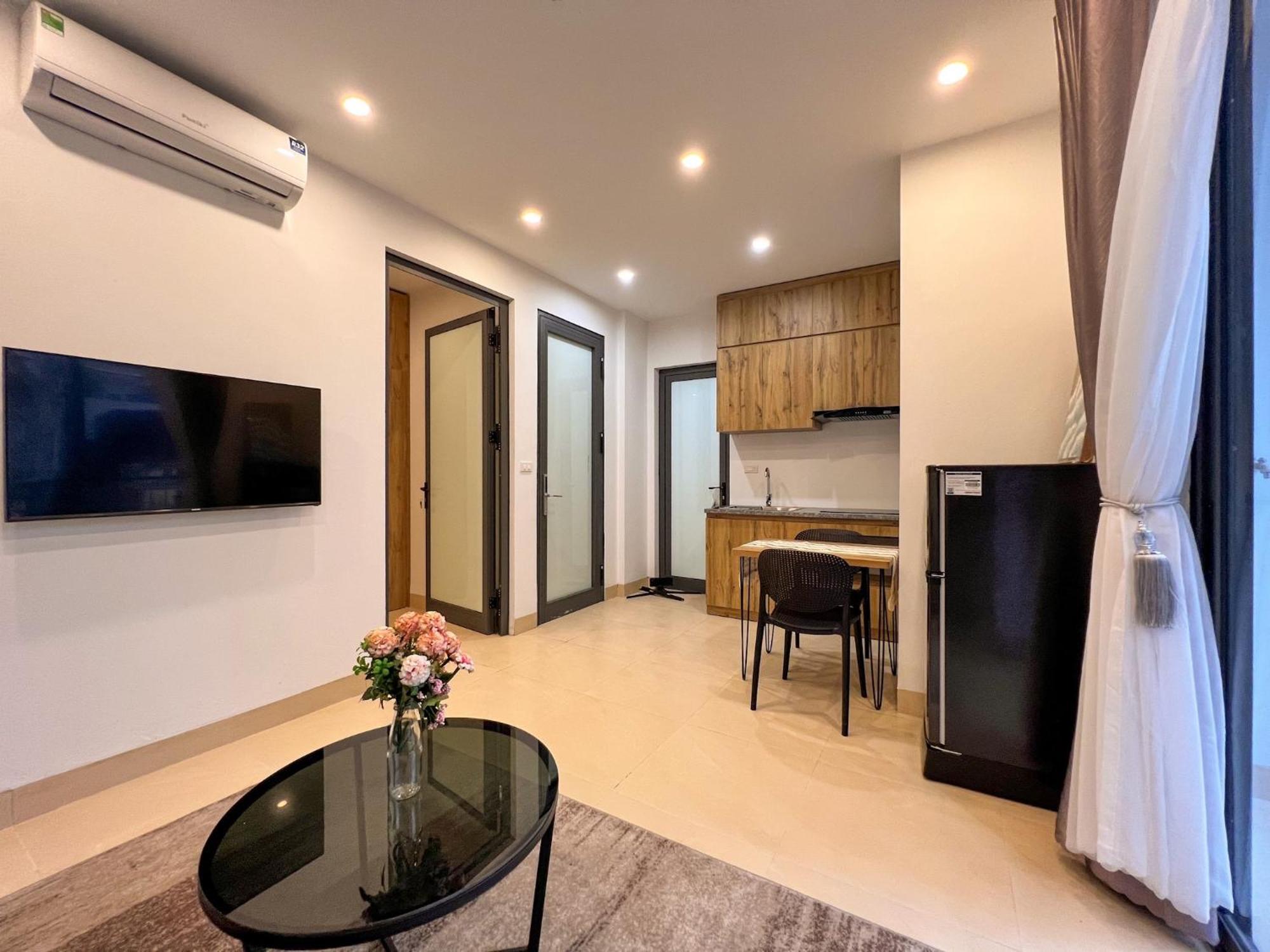 Aparthotel Nine Housing 290 Kim Ma Hanoi Esterno foto