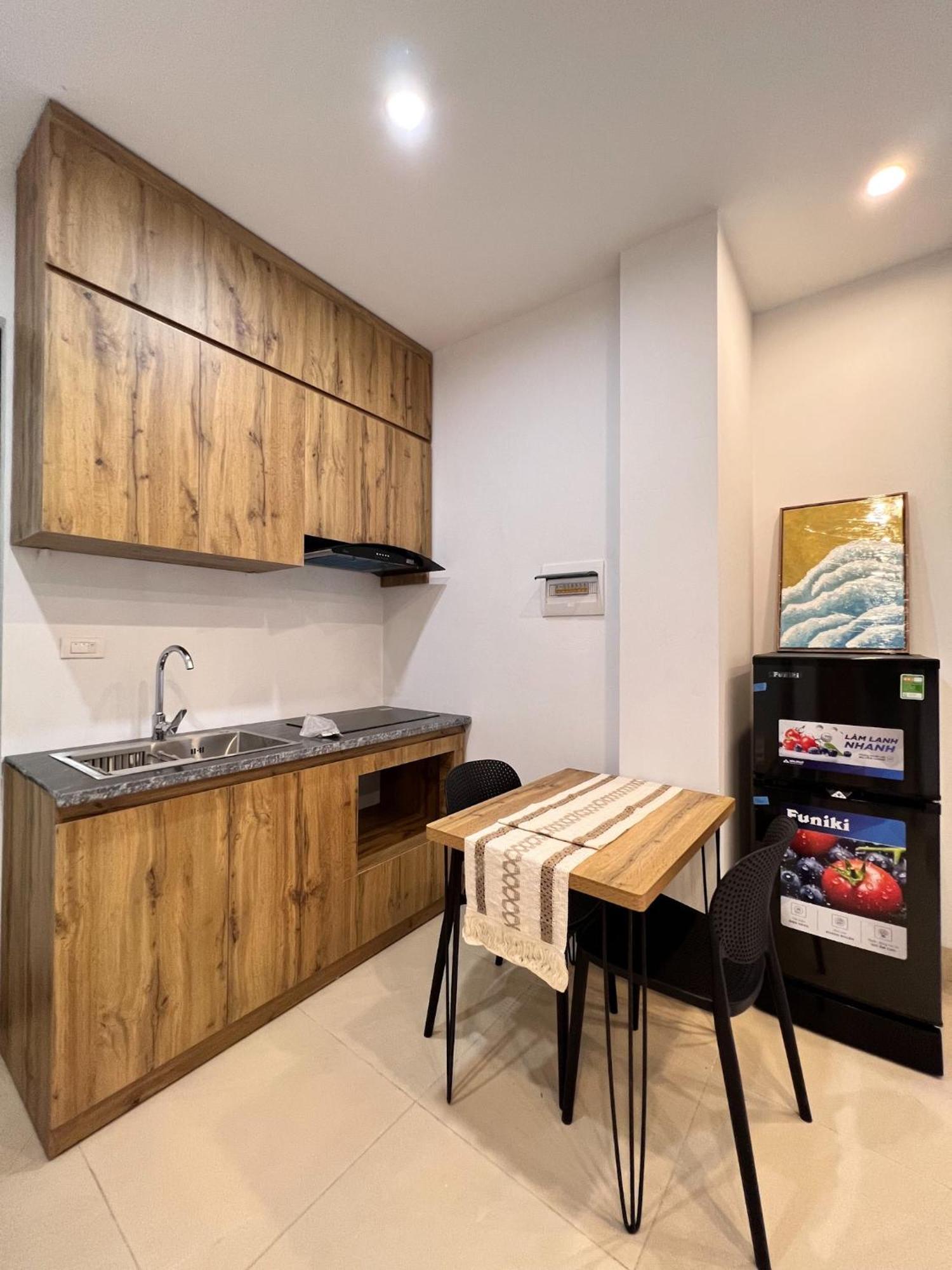 Aparthotel Nine Housing 290 Kim Ma Hanoi Esterno foto